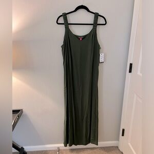 Vince Camuto Maxi green dress size 2X NWT
